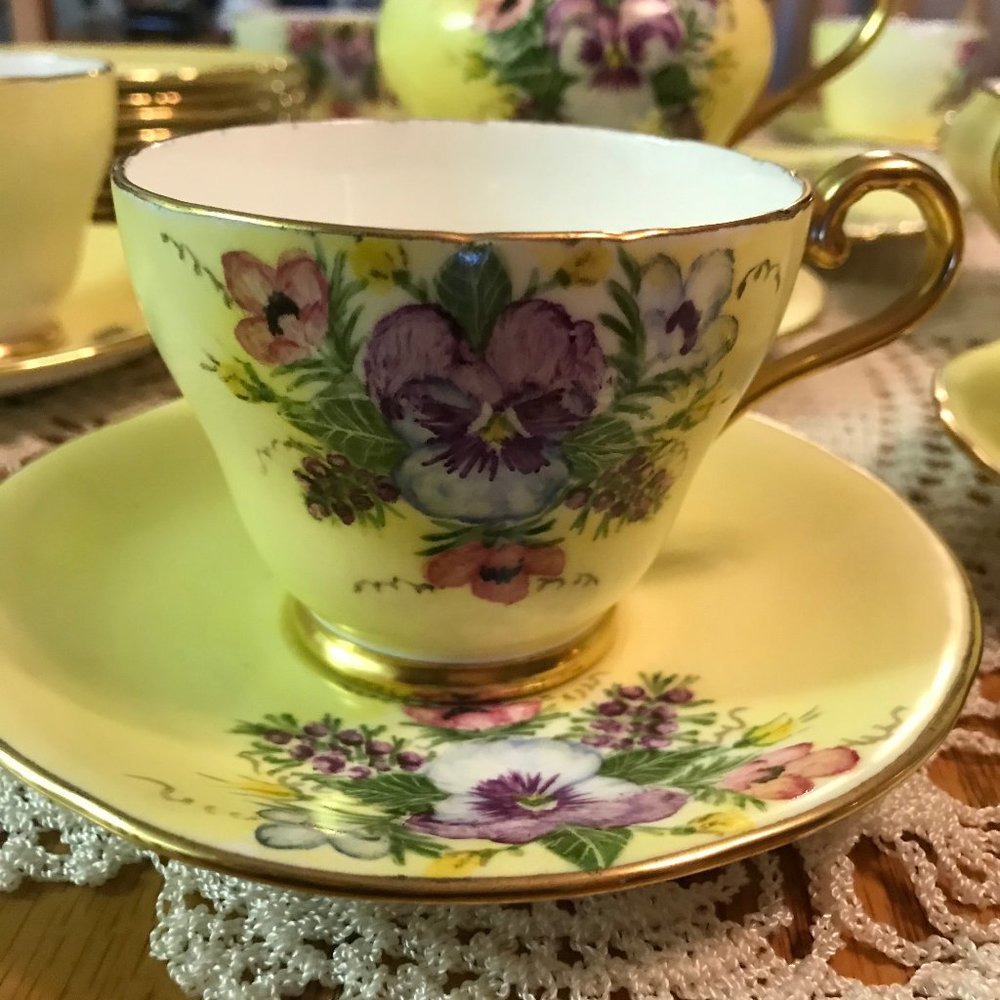Aynsley Vintage Bone China Tea Set